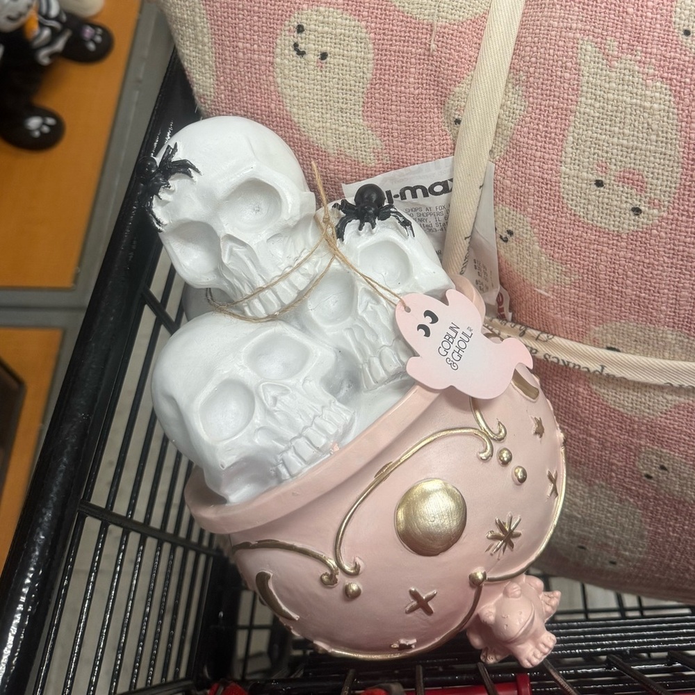 Pink Halloween Cauldron for Janine🎀👻 NOT FOR SALE